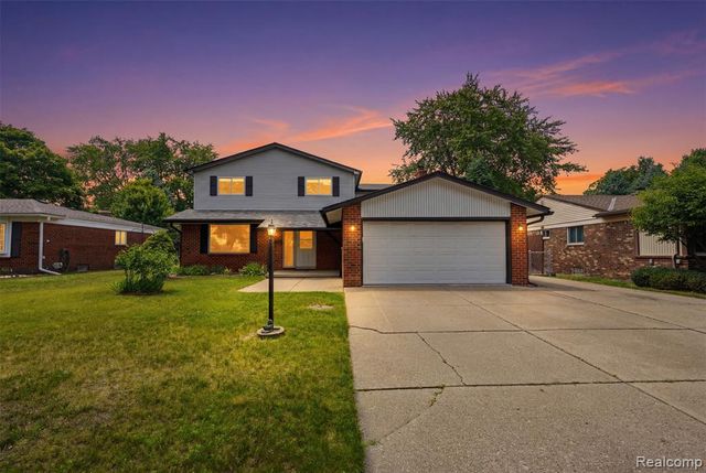 14385 Pere Street, Livonia, MI 48154