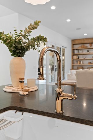 9905 Amarosa Ct, Brentwood, TN 37027