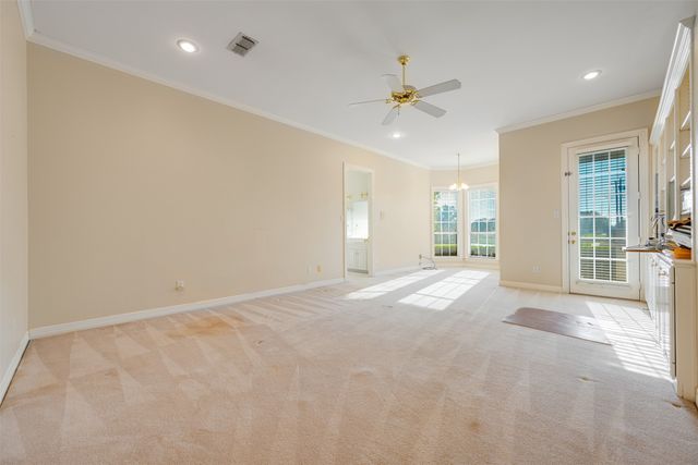 100 Clearview Drive, Bullard, TX 75757