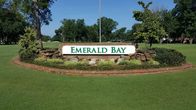 100 Clearview Drive, Bullard, TX 75757