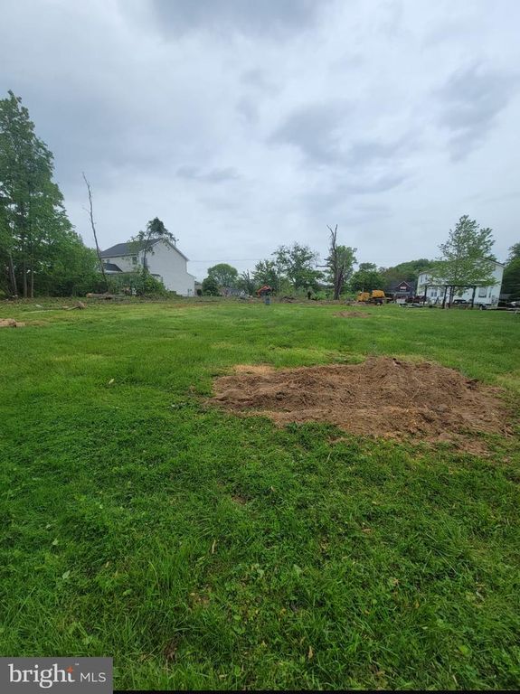 10309 BRANDYWINE RD, Clinton, MD 20735