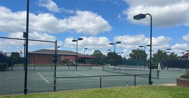 39654 GROVE HEIGHTS, Lady Lake, FL 32159