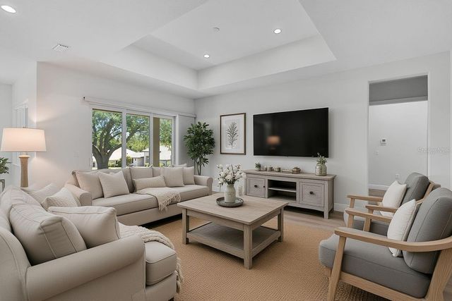 39654 GROVE HEIGHTS, Lady Lake, FL 32159