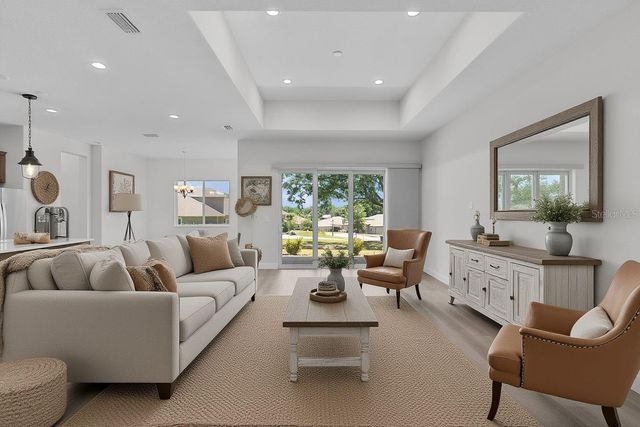 39654 GROVE HEIGHTS, Lady Lake, FL 32159