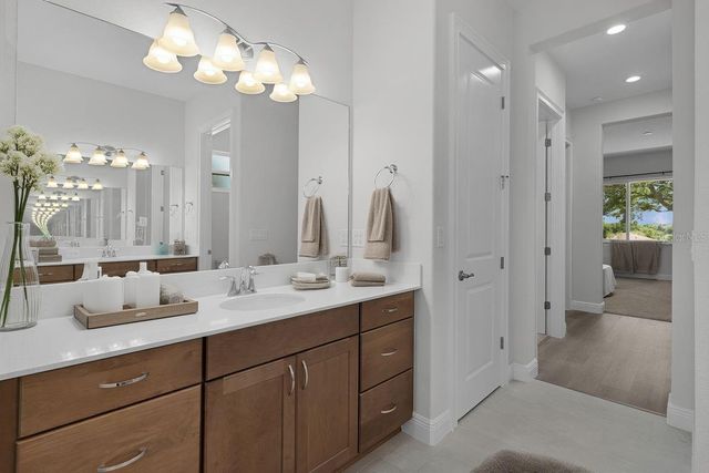 39654 GROVE HEIGHTS, Lady Lake, FL 32159