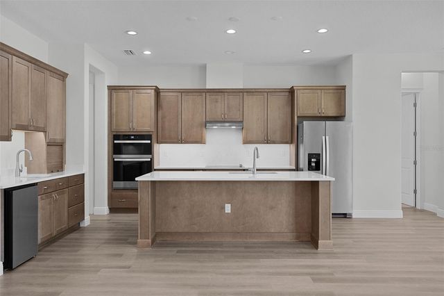 39654 GROVE HEIGHTS, Lady Lake, FL 32159