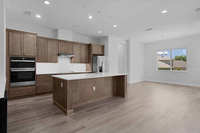 39654 GROVE HEIGHTS, Lady Lake, FL 32159