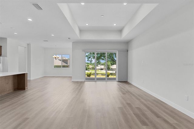 39654 GROVE HEIGHTS, Lady Lake, FL 32159