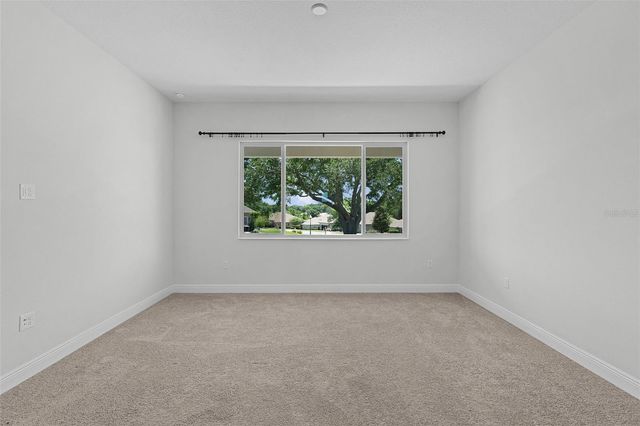 39654 GROVE HEIGHTS, Lady Lake, FL 32159