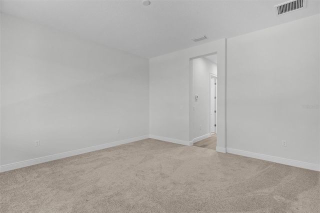 39654 GROVE HEIGHTS, Lady Lake, FL 32159