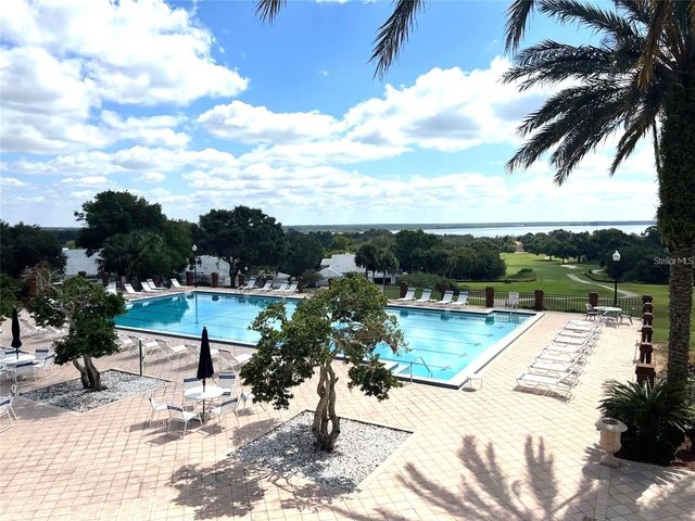 39654 GROVE HEIGHTS, Lady Lake, FL 32159