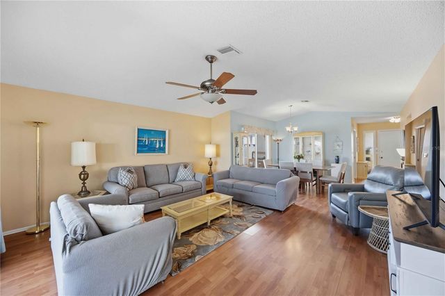 38 PEBBLE ROCK DRIVE, Venice, FL 34293