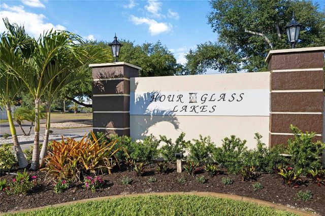38 PEBBLE ROCK DRIVE, Venice, FL 34293