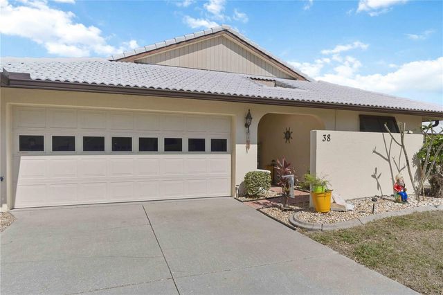 38 PEBBLE ROCK DRIVE, Venice, FL 34293