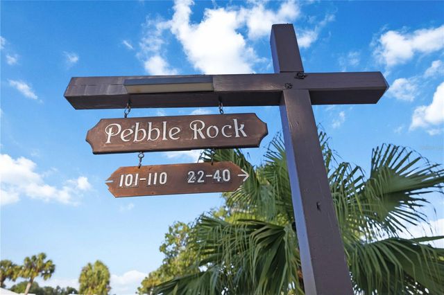38 PEBBLE ROCK DRIVE, Venice, FL 34293