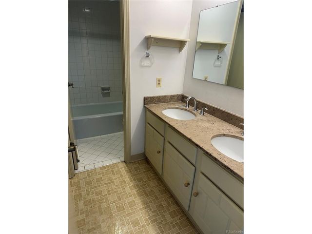 805 29th St 202, Boulder, CO 80303