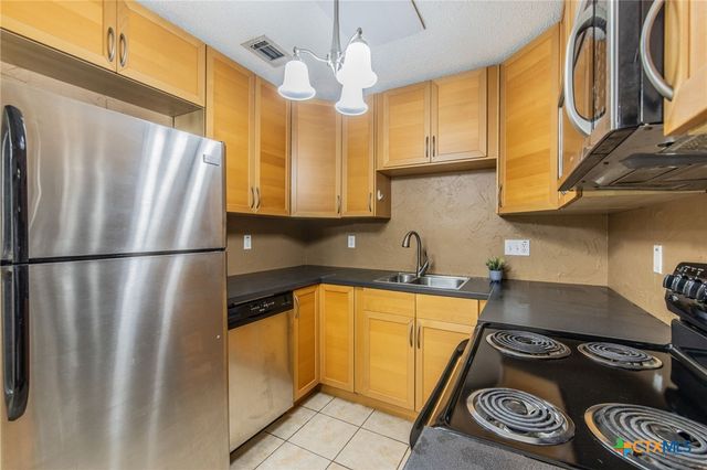 1015 E Yager Lane 172, Austin, TX 78753