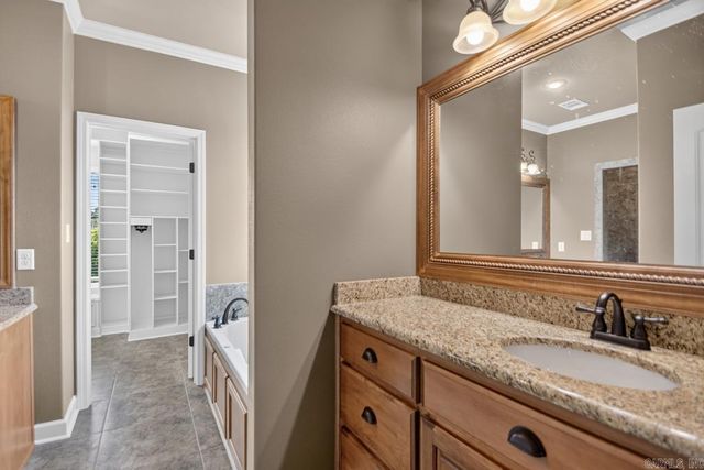 6181 Pierce Manse Loop, Benton, AR 72019