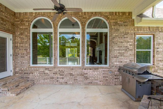 6181 Pierce Manse Loop, Benton, AR 72019