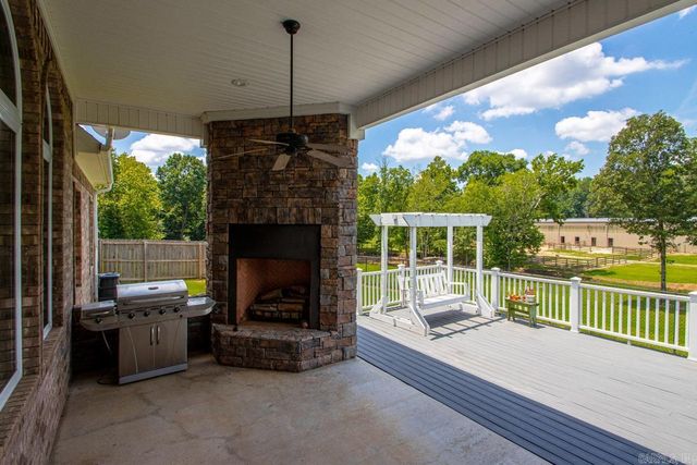 6181 Pierce Manse Loop, Benton, AR 72019