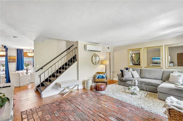 284 Lakemoore Drive NE B, Atlanta, GA 30342