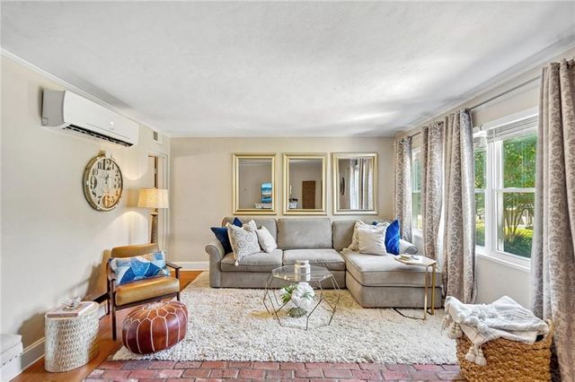 284 Lakemoore Drive NE B, Atlanta, GA 30342