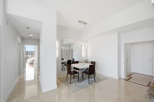 3020 NE 32nd Avenue Ph1, Fort Lauderdale, FL 33308