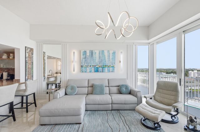 3020 NE 32nd Avenue Ph1, Fort Lauderdale, FL 33308