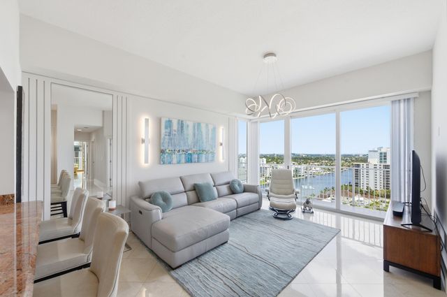 3020 NE 32nd Avenue Ph1, Fort Lauderdale, FL 33308