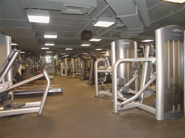 3020 NE 32nd Avenue Ph1, Fort Lauderdale, FL 33308