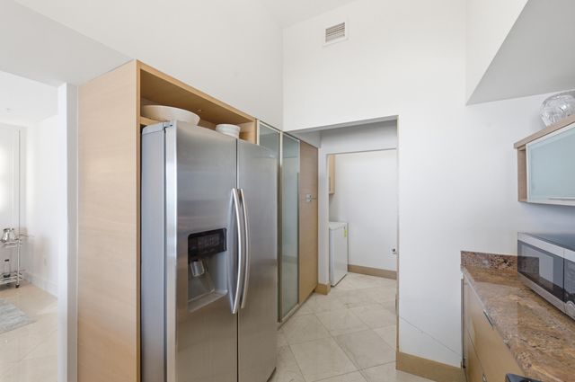 3020 NE 32nd Avenue Ph1, Fort Lauderdale, FL 33308