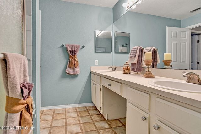 13810 SUTTON PARK Drive 1537, Jacksonville, FL 32224