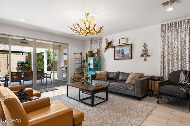 16118 W DESERT HILLS Drive, Surprise, AZ 85379