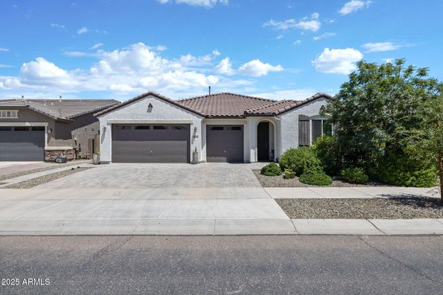 16118 W DESERT HILLS Drive, Surprise, AZ 85379