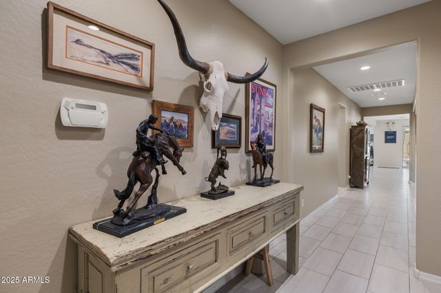 16118 W DESERT HILLS Drive, Surprise, AZ 85379