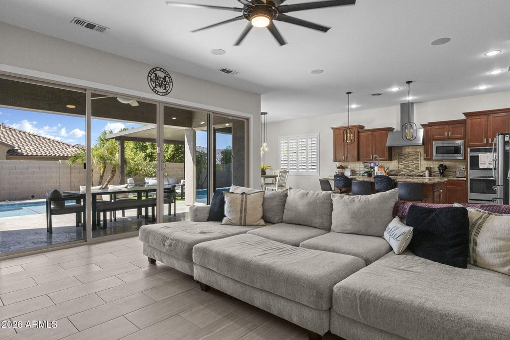 18539 W GEORGIA Avenue, Litchfield Park, AZ 85340 — photo 3