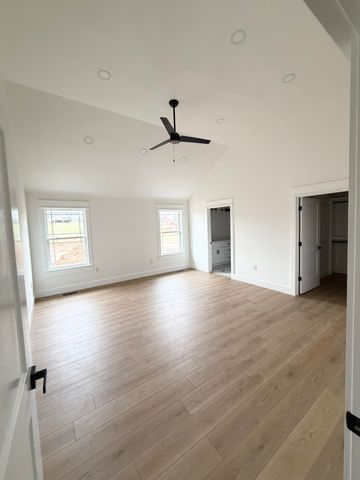 148 Lone Oak Court, Somerset, KY 42503