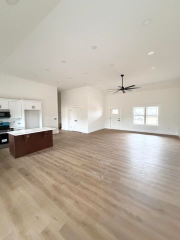 148 Lone Oak Court, Somerset, KY 42503