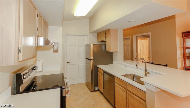 4610 Saint Croix LN 1034, Naples, FL 34109