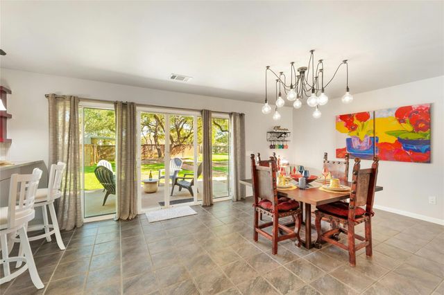 10002 Lake Ridge DR Main House, Austin, TX 78733