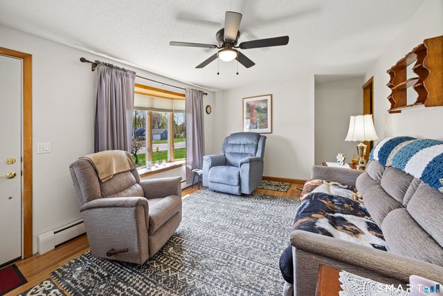 4 Johanna Circle, Southington, CT 06489