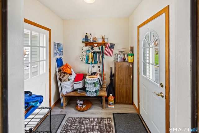 4 Johanna Circle, Southington, CT 06489