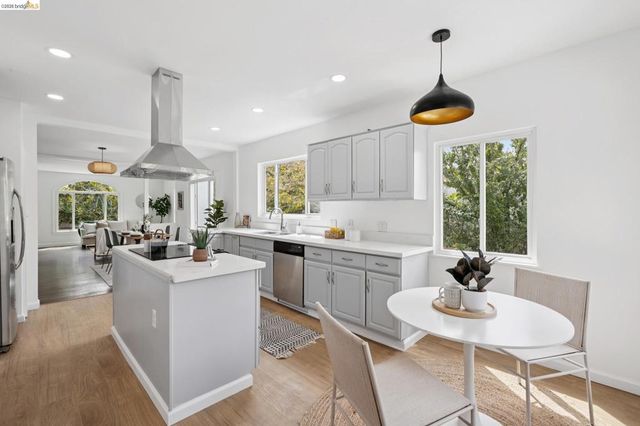 1057 Tuolumne St, Vallejo, CA 94590