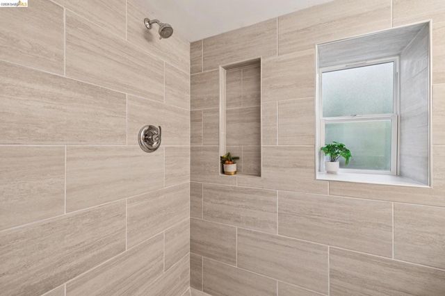 1057 Tuolumne St, Vallejo, CA 94590