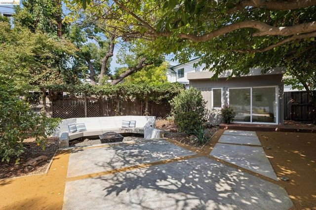 1057 Tuolumne St, Vallejo, CA 94590
