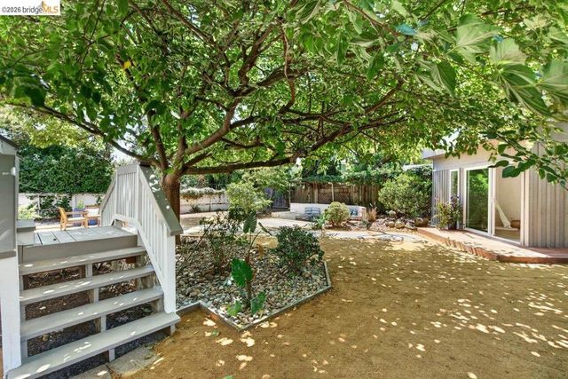 1057 Tuolumne St, Vallejo, CA 94590