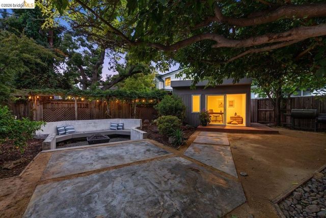 1057 Tuolumne St, Vallejo, CA 94590