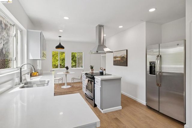 1057 Tuolumne St, Vallejo, CA 94590
