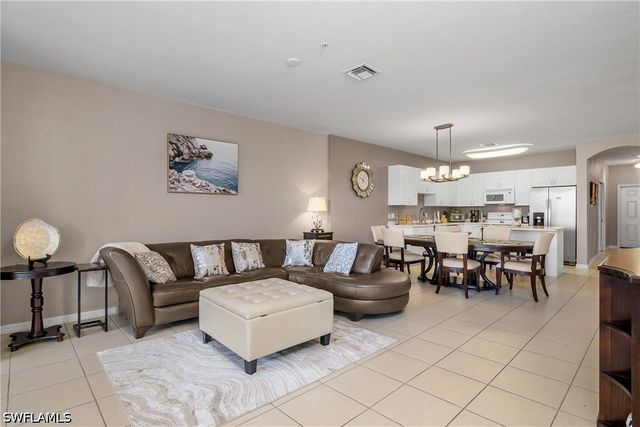 9621 Spanish Moss WAY 3825, Bonita Springs, FL 34135