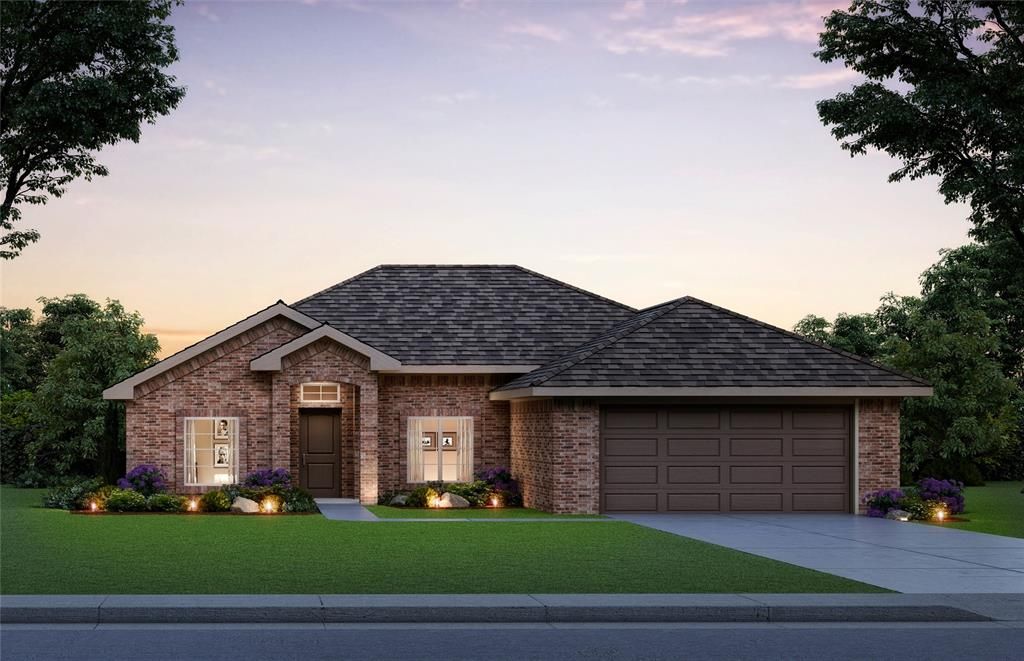 1208 Blackjack Creek Drive, Yukon, OK 73099